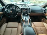 Porsche Cayenne Turbo 2012